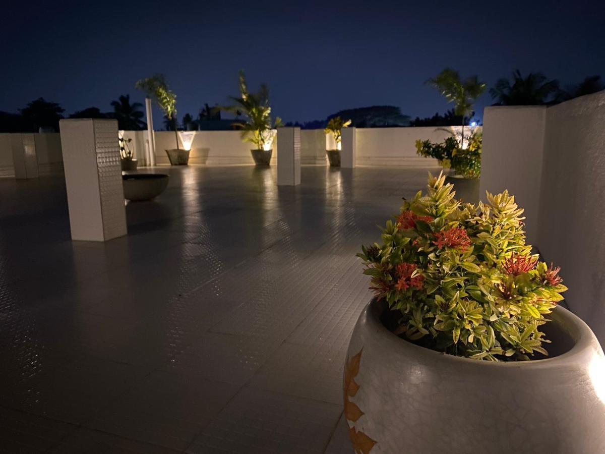 La Paradise Luxury - Tie Hotels & Resorts Pondicherry Exteriör bild